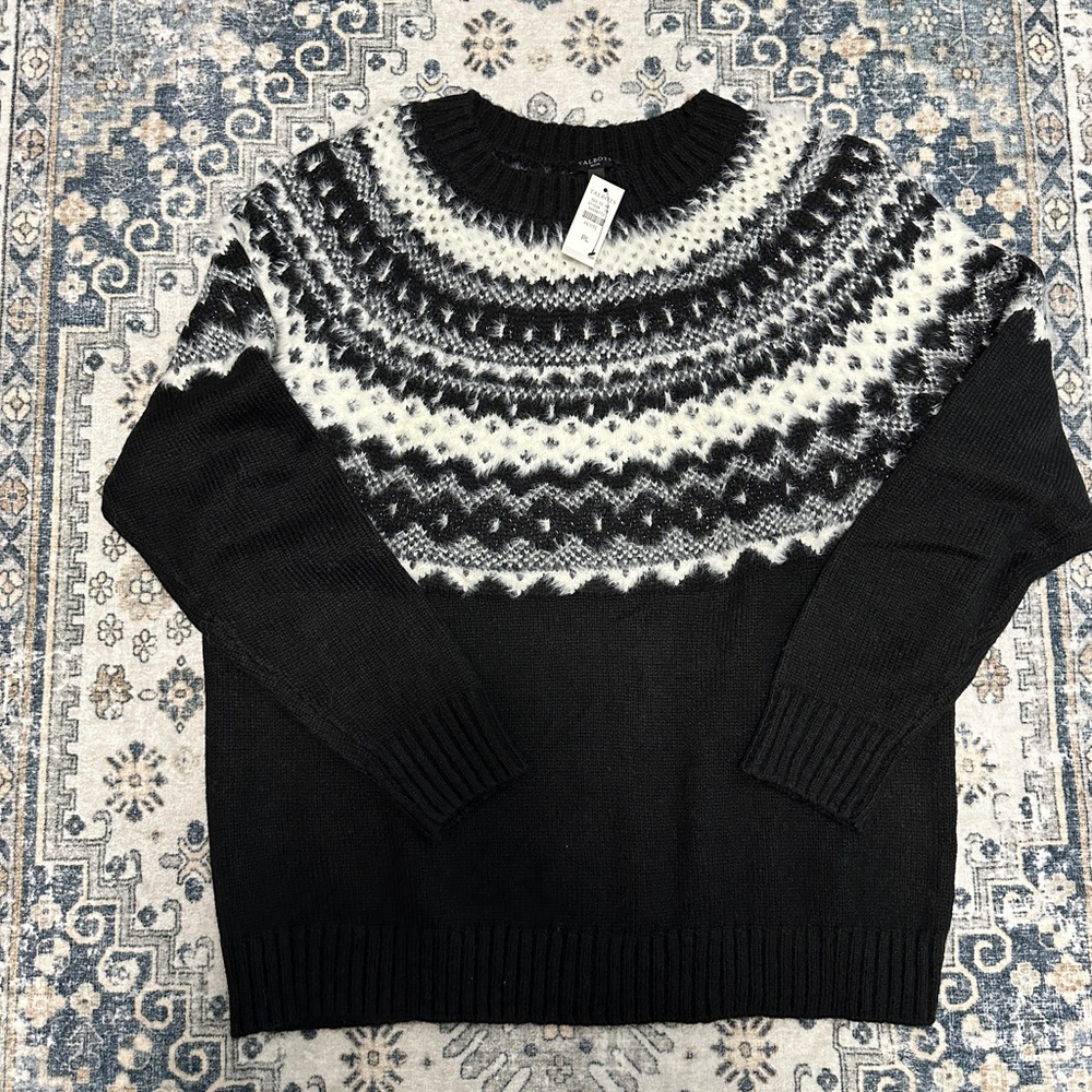 NWT Women’s sweater from Talbots, size Petite large